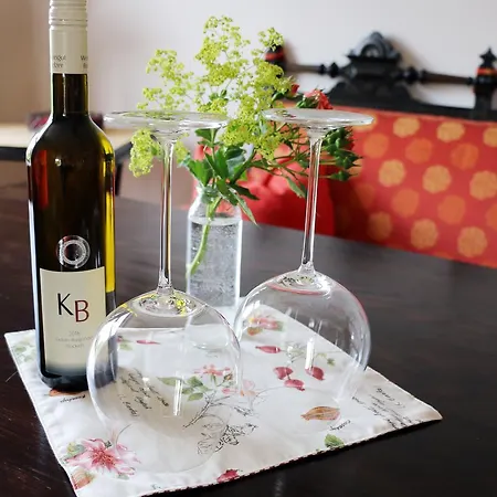 Hof Osterholz Apartmán *